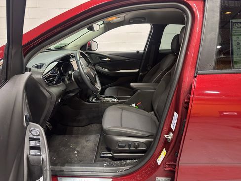 Used 2023 Buick Encore GX Select w/ Sport Touring Package image 13