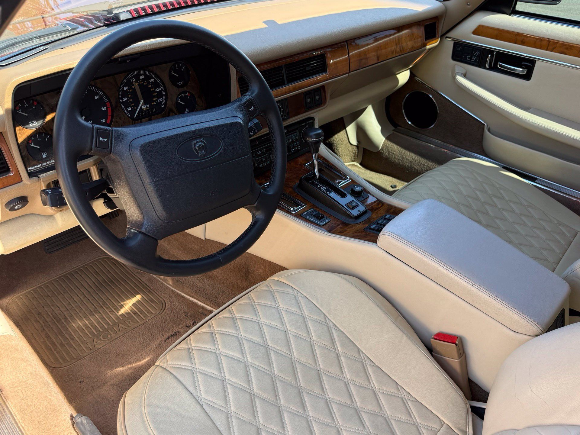 Used 1995 Jaguar XJS 4.0 Convertible RWD image 4