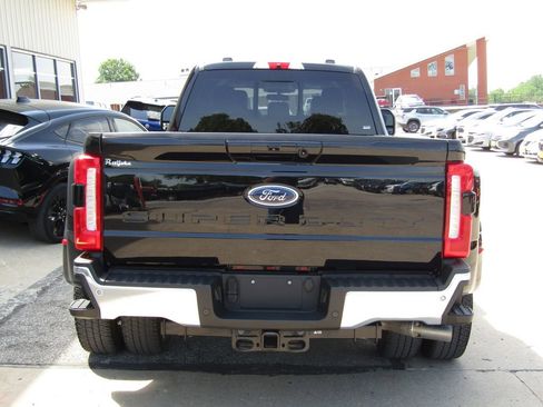 Used 2025 Ford F350 Lariat w/ Lariat Ultimate Package AWD/4WD image 4