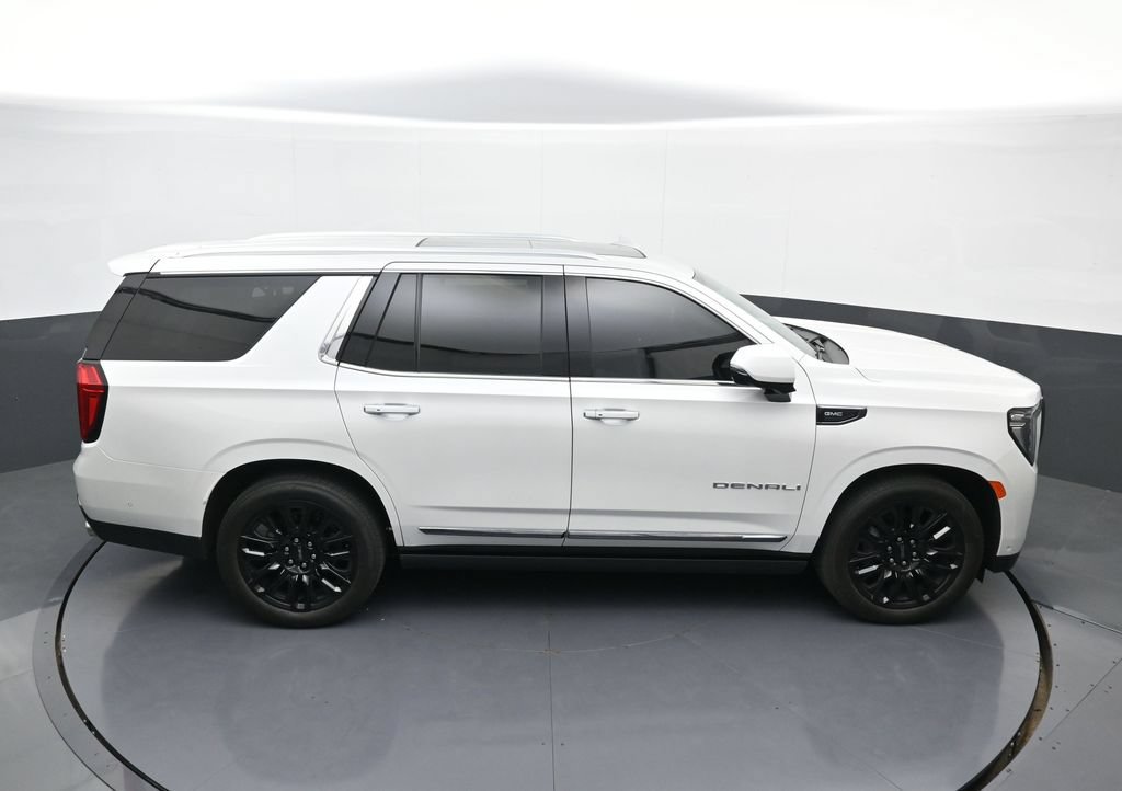 Used 2023 GMC Yukon Denali Ultimate AWD/4WD image 38