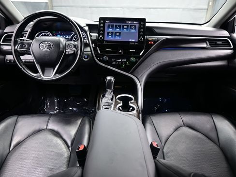 Used 2023 Toyota Camry XLE FWD image 17
