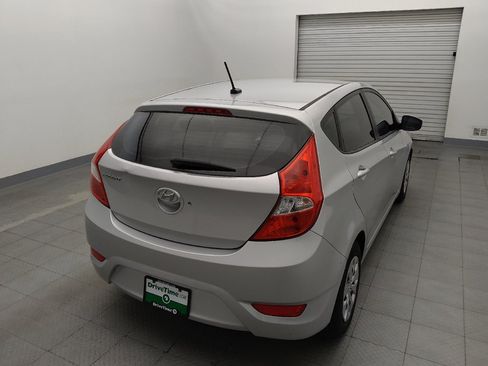 Used 2017 Hyundai Accent SE FWD image 7