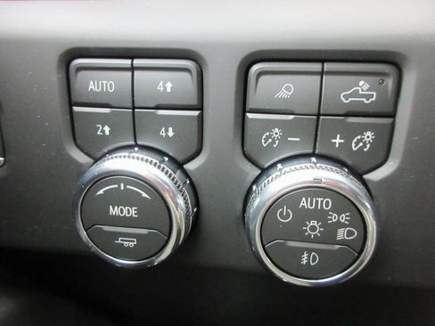 New 2026 GMC Sierra 2500 AT4 image 17