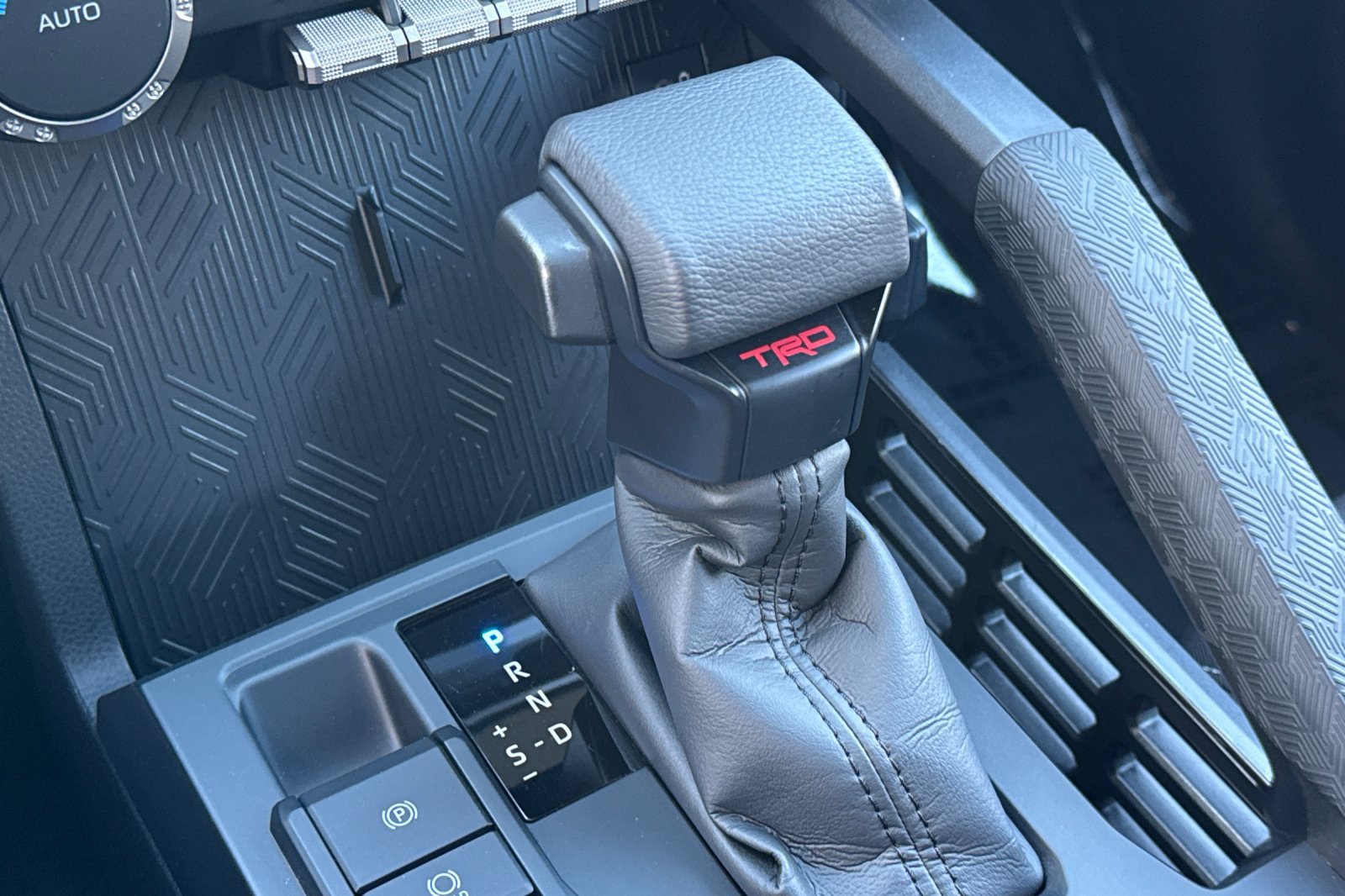Used 2026 Toyota Tacoma TRD Sport AWD/4WD image 24