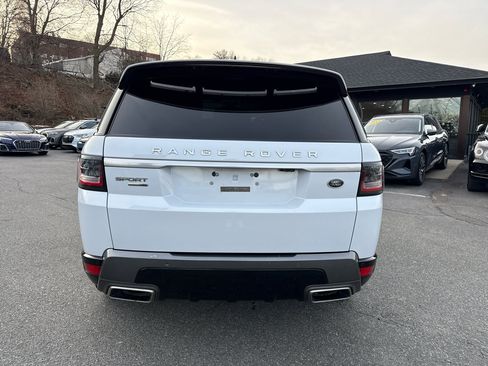 Used 2019 Land Rover Range Rover Sport HSE image 13