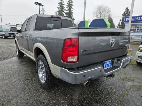 Used 2011 RAM 1500 Laramie image 3