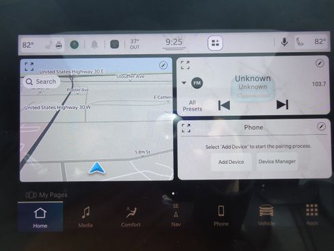 Used 2022 Jeep Wagoneer Series III w/ Premium Group I image 16