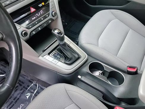 Used 2018 Hyundai Elantra Value Edition w/ Cargo Package image 18