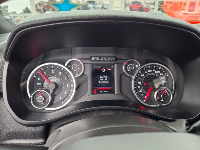 Used 2025 RAM 2500 Big Horn AWD/4WD image 18