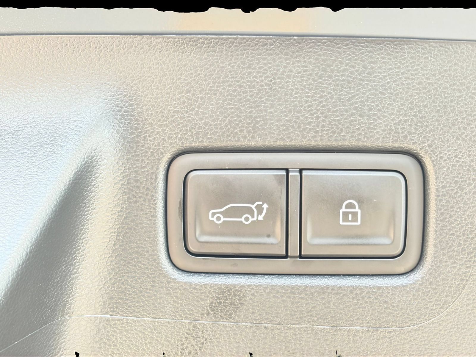 Used 2026 Hyundai Santa Fe SEL AWD/4WD image 24