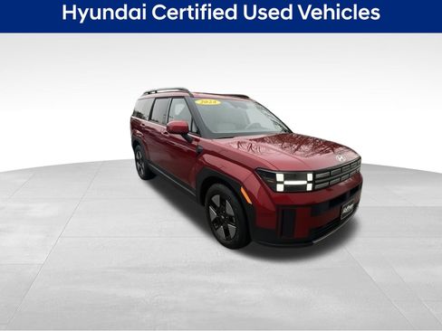 Used 2024 Hyundai Santa Fe SEL image 2