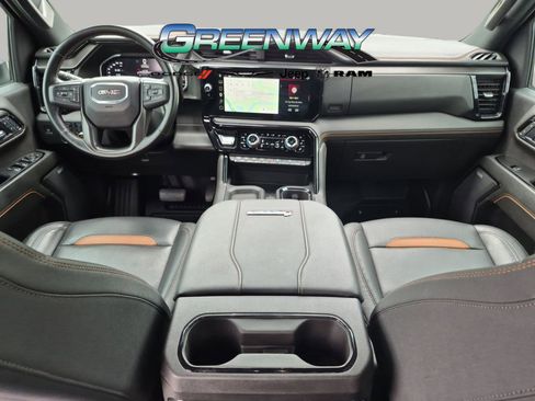 Used 2025 GMC Sierra 2500 AT4 w/ AT4 Premium Plus Package AWD/4WD image 23
