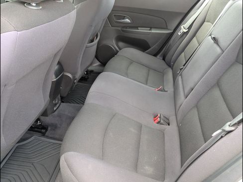 Used 2013 Chevrolet Cruze LT w/ RS Package FWD image 13