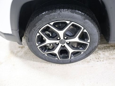 New 2026 Jeep Compass Limited image 9