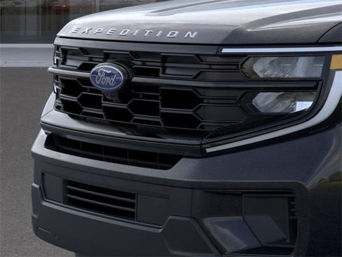 New 2026 Ford Expedition Max Active image 17