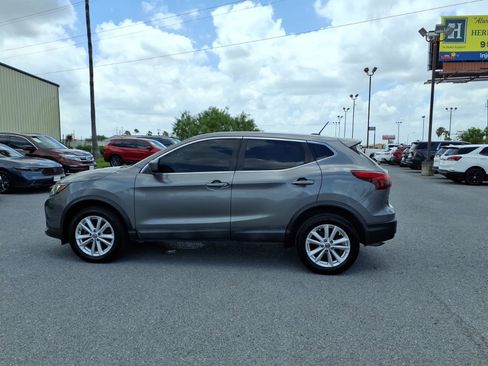 Used 2019 Nissan Rogue Sport S w/ Appearance Package FWD image 5