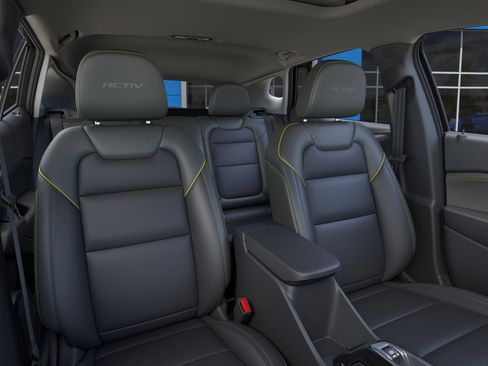 New 2026 Chevrolet Trax ACTIV w/ Sunroof Package FWD image 16