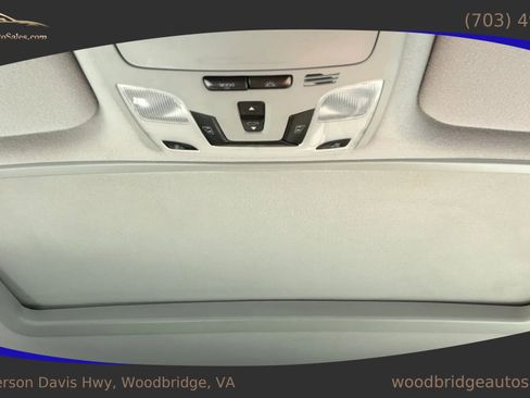 Used 2011 Toyota Sienna XLE image 25