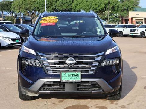 Certified 2024 Nissan Rogue SL w/ SL Premium Package FWD image 3