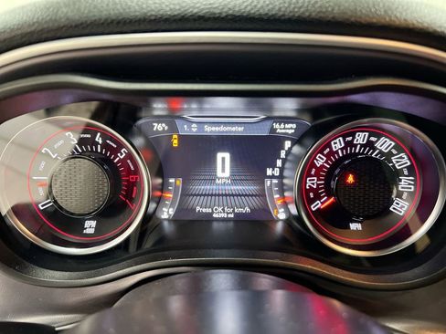 Used 2019 Dodge Challenger R/T RWD image 12