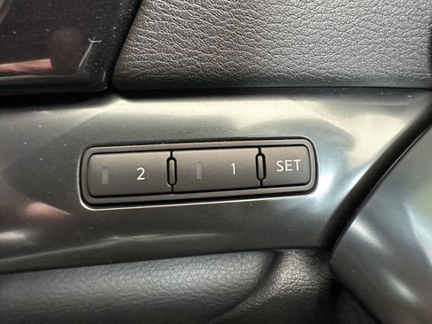 Used 2019 Nissan Maxima SR w/ Premium Package image 20