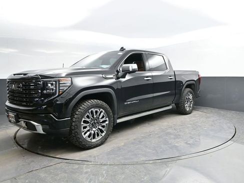 Used 2023 GMC Sierra 1500 Denali Ultimate image 5