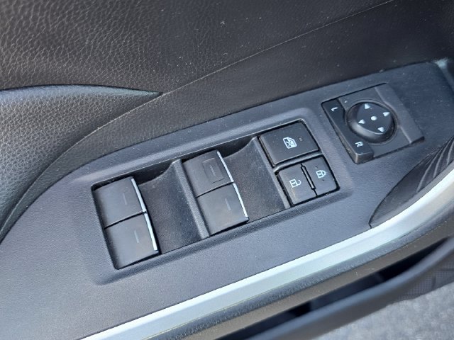 Used 2022 Toyota RAV4 XLE w/ Convenience Package AWD/4WD image 26