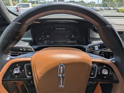 Used 2023 Lincoln Aviator Black Label w/ Dynamic Handling Package image 29