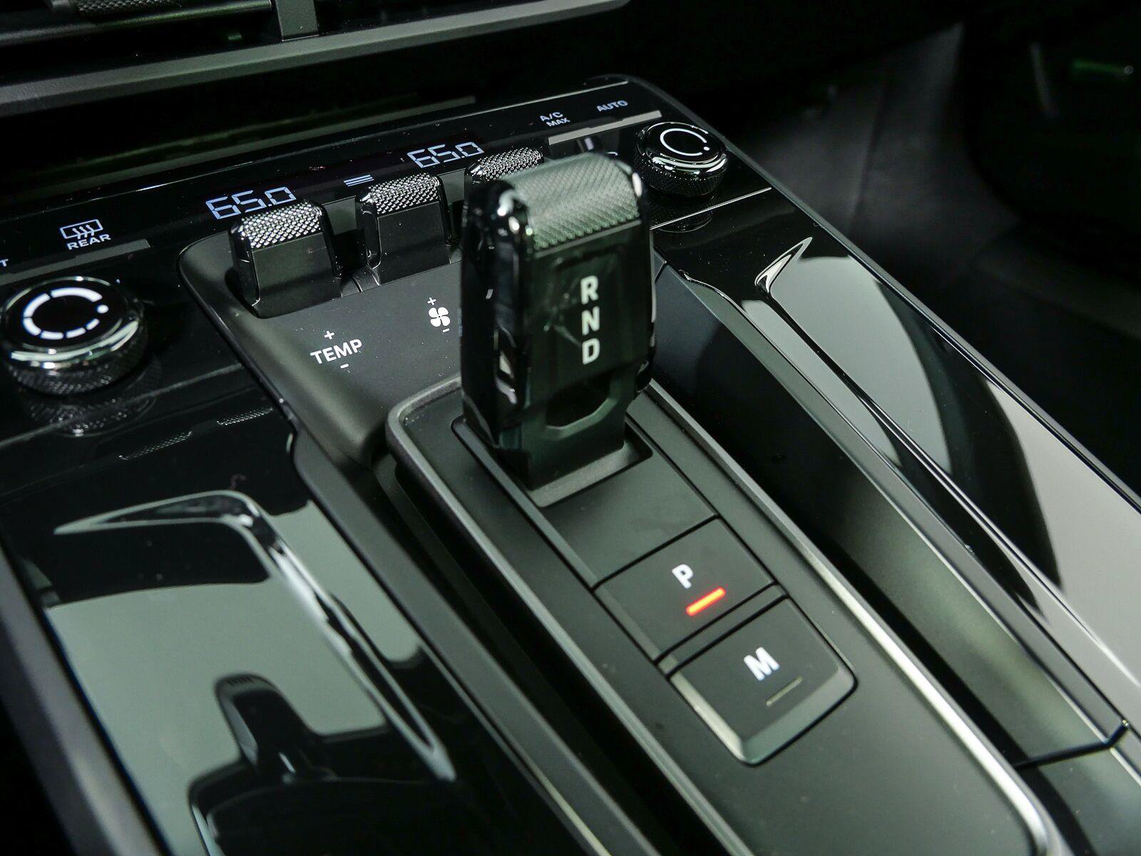 Certified 2026 Porsche 911 Carrera 4S AWD/4WD image 19