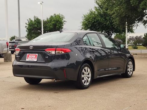 Used 2024 Toyota Corolla LE FWD image 3