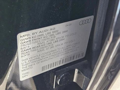 Certified 2025 Audi Q5 Premium w/ Convenience Package AWD/4WD image 25