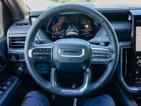 New 2026 GMC Yukon XL Denali w/ Denali Reserve Package AWD/4WD image 20