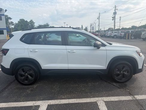 Used 2025 Volkswagen Taos S FWD image 8