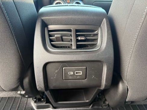 Used 2021 Chevrolet Blazer LT image 41