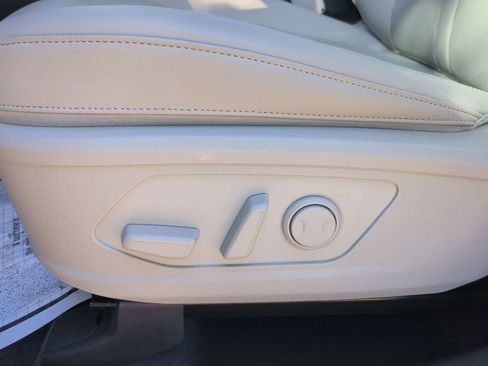 Used 2023 Kia Sorento SX image 20