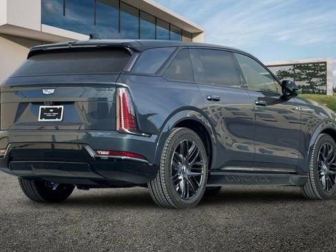 New 2026 Cadillac Escalade IQ Sport 1 w/ LPO, ONYX Package image 4