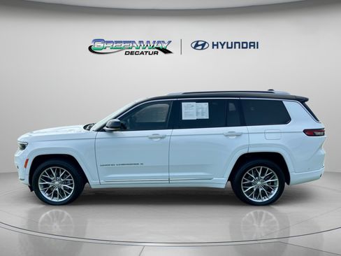 Used 2022 Jeep Grand Cherokee L Summit w/ Advanced Protech Group IV AWD/4WD image 5