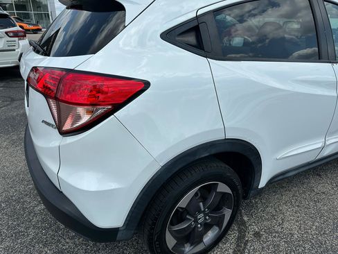Used 2018 Honda HR-V EX-L image 13