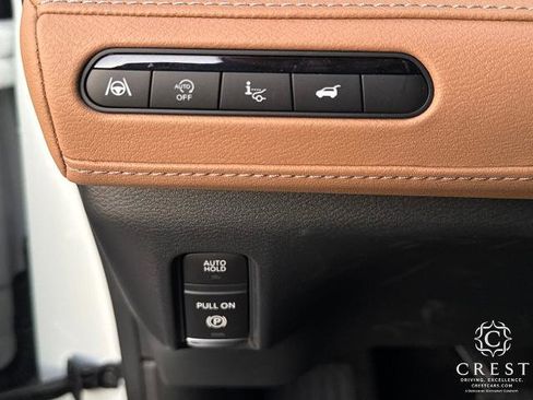 Certified 2025 INFINITI QX80 Luxe image 30