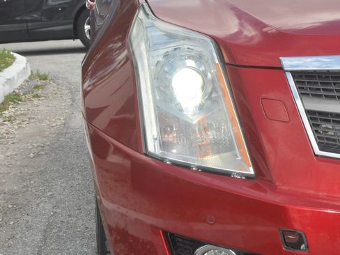 Used 2010 Cadillac SRX Premium image 20