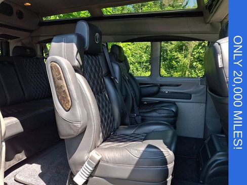 Certified 2023 Chevrolet Express 2500 RWD image 11