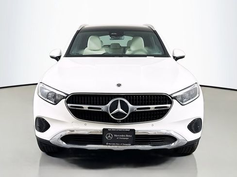 Certified 2025 Mercedes-Benz GLC 300 4MATIC image 2
