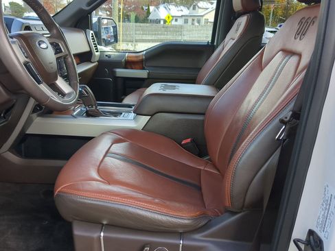 Used 2018 Ford F150 King Ranch w/ Equipment Group 601A Luxury image 22