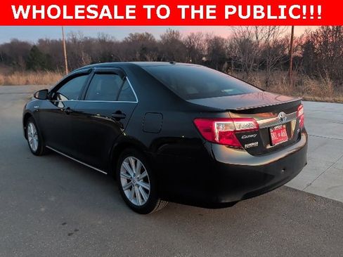 Used 2012 Toyota Camry XLE w/ Leather Pkg image 5