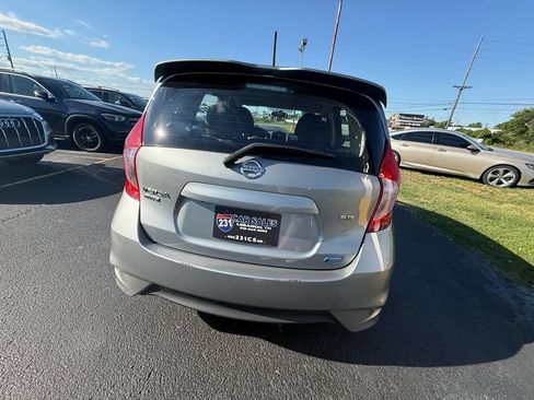 Used 2015 Nissan Versa Note SR w/ Interior Illumination Package FWD image 4