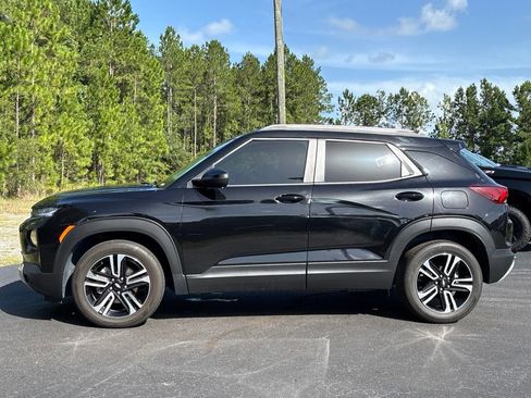 Used 2023 Chevrolet TrailBlazer LT FWD image 10