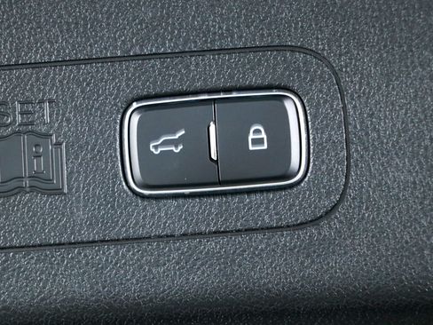 Used 2024 Lincoln Aviator Reserve w/ Jet Package RWD image 32