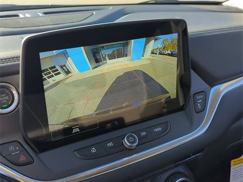 New 2025 Chevrolet Blazer LT w/ Driver Confidence Package image 14