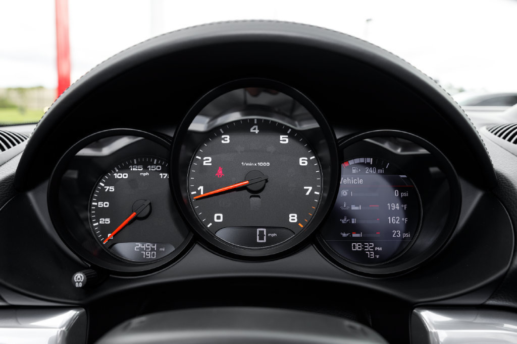 Used 2025 Porsche 718 Boxster RWD image 36