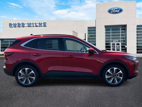 Used 2024 Ford Escape Platinum w/ Premium Technology Package AWD/4WD image 2